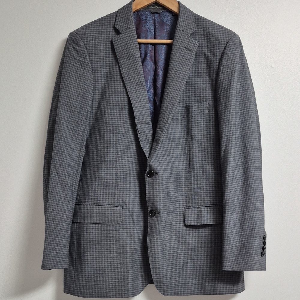 INDOCHINO Mens Blazer Sport Coat Jacket Wool With Blue Purple Paisley Lining.